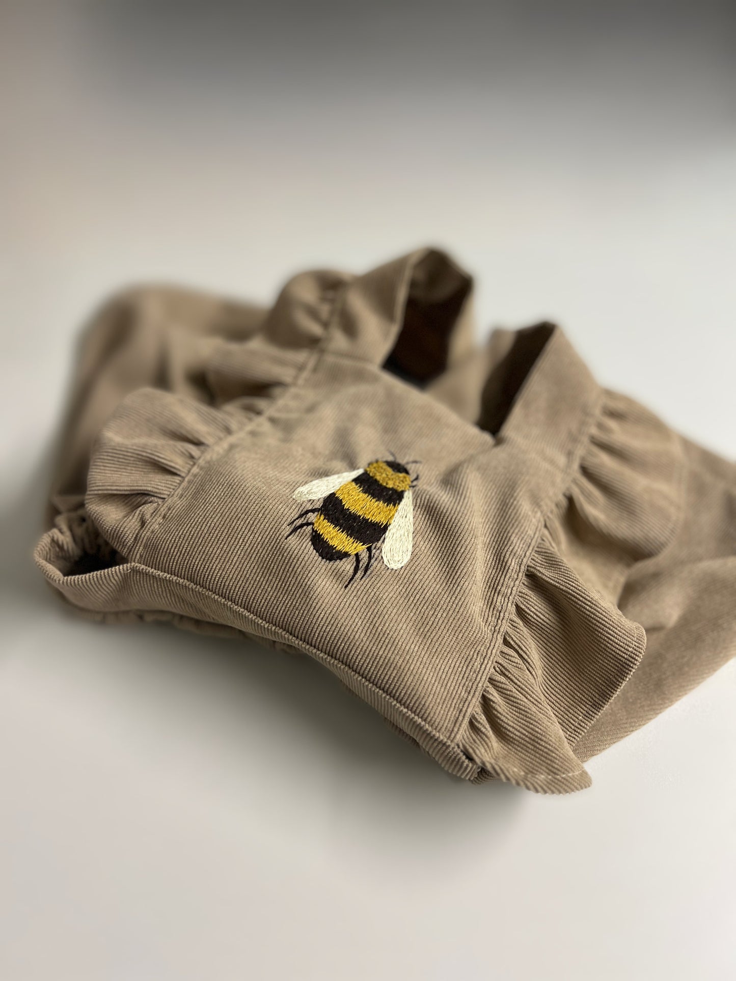 Sweet Hum | Corduroy Dress with Embroidered Bee | 2–3 years