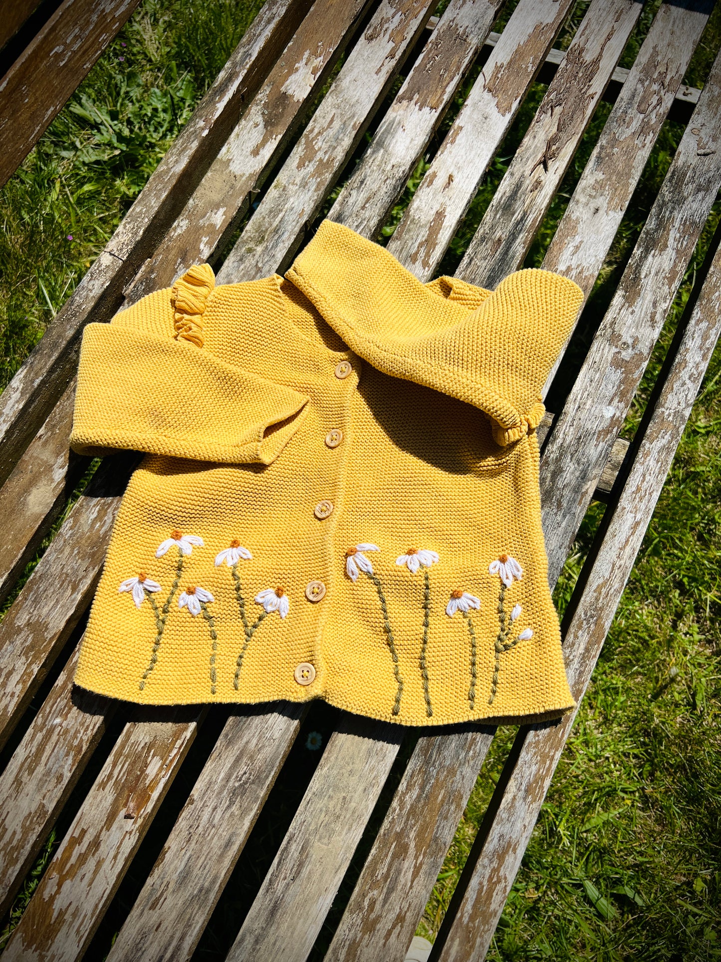 Hand-Embroidered Yellow Baby Sweater with Daisies | 9–12 Months