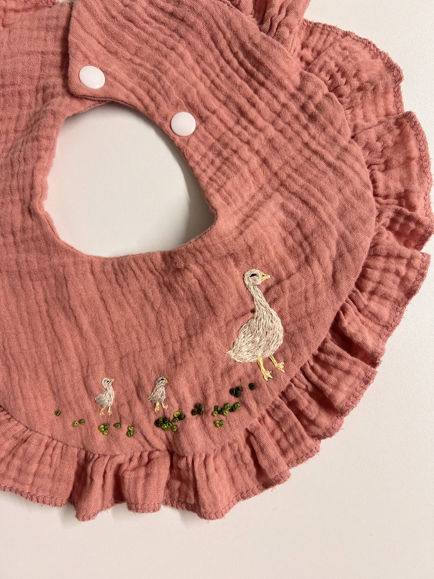 Goose Parade | hand-embroidered muslin bib collar | size adjustable (newborn to toddler)