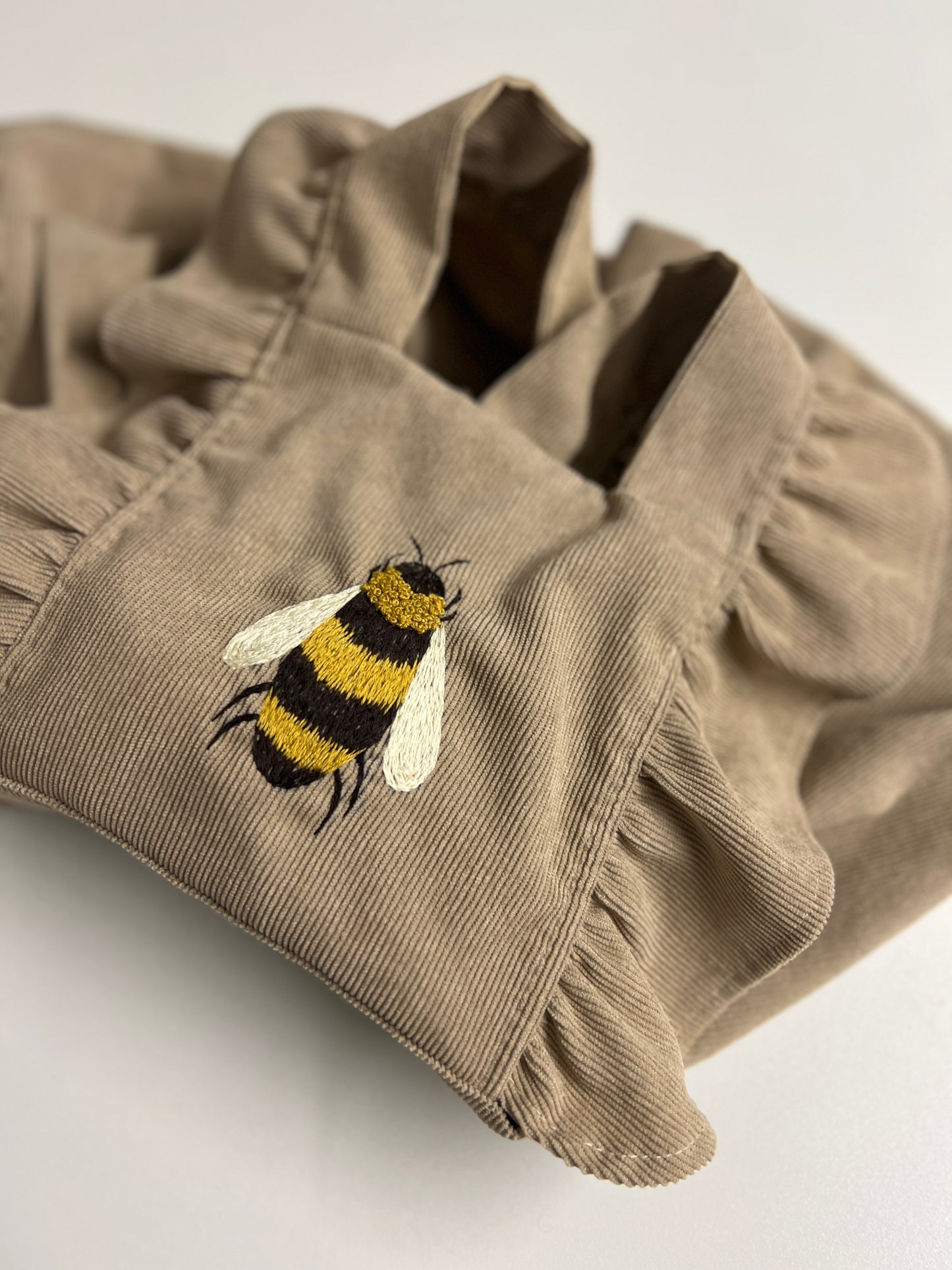 Sweet Hum | Corduroy Dress with Embroidered Bee | 2–3 years