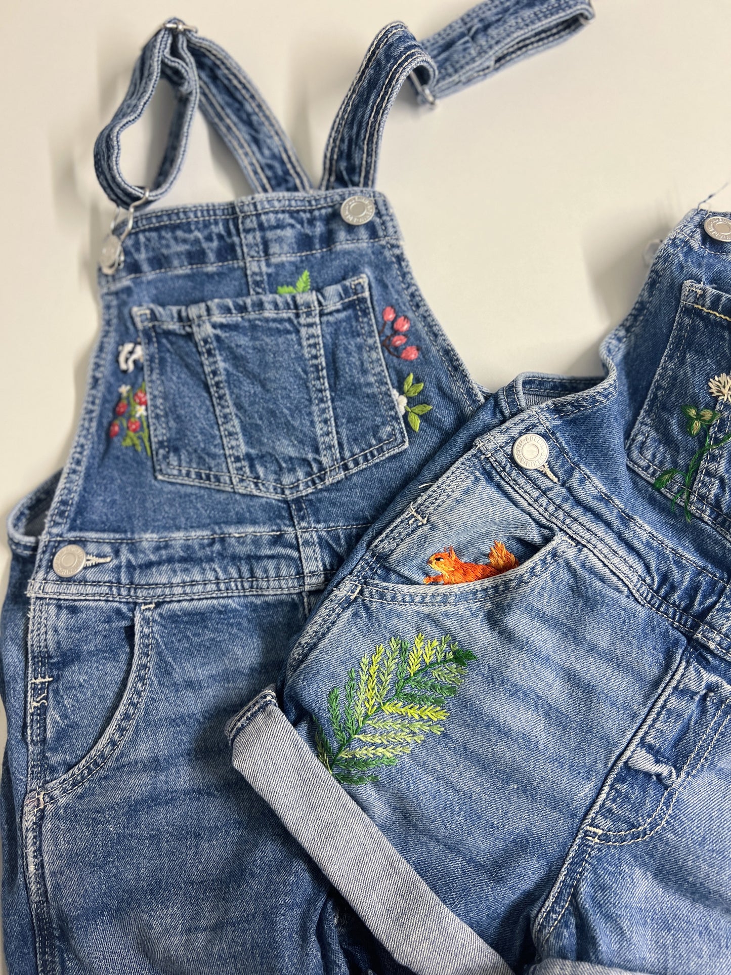 Woodland Badger | hand-embroidered denim dungarees | size 104 (3–4 years) | one of a kind