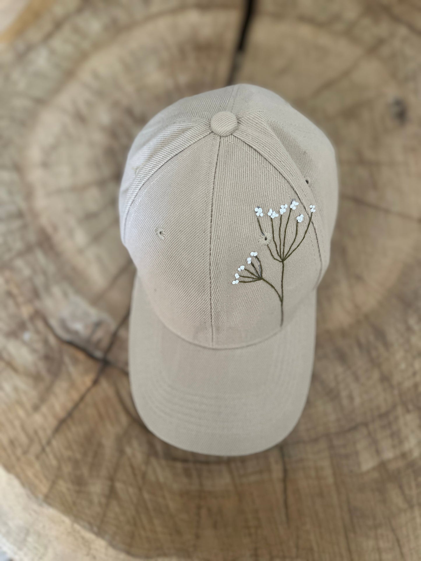 Soft Bloom | Minimal embroidered cap in beige