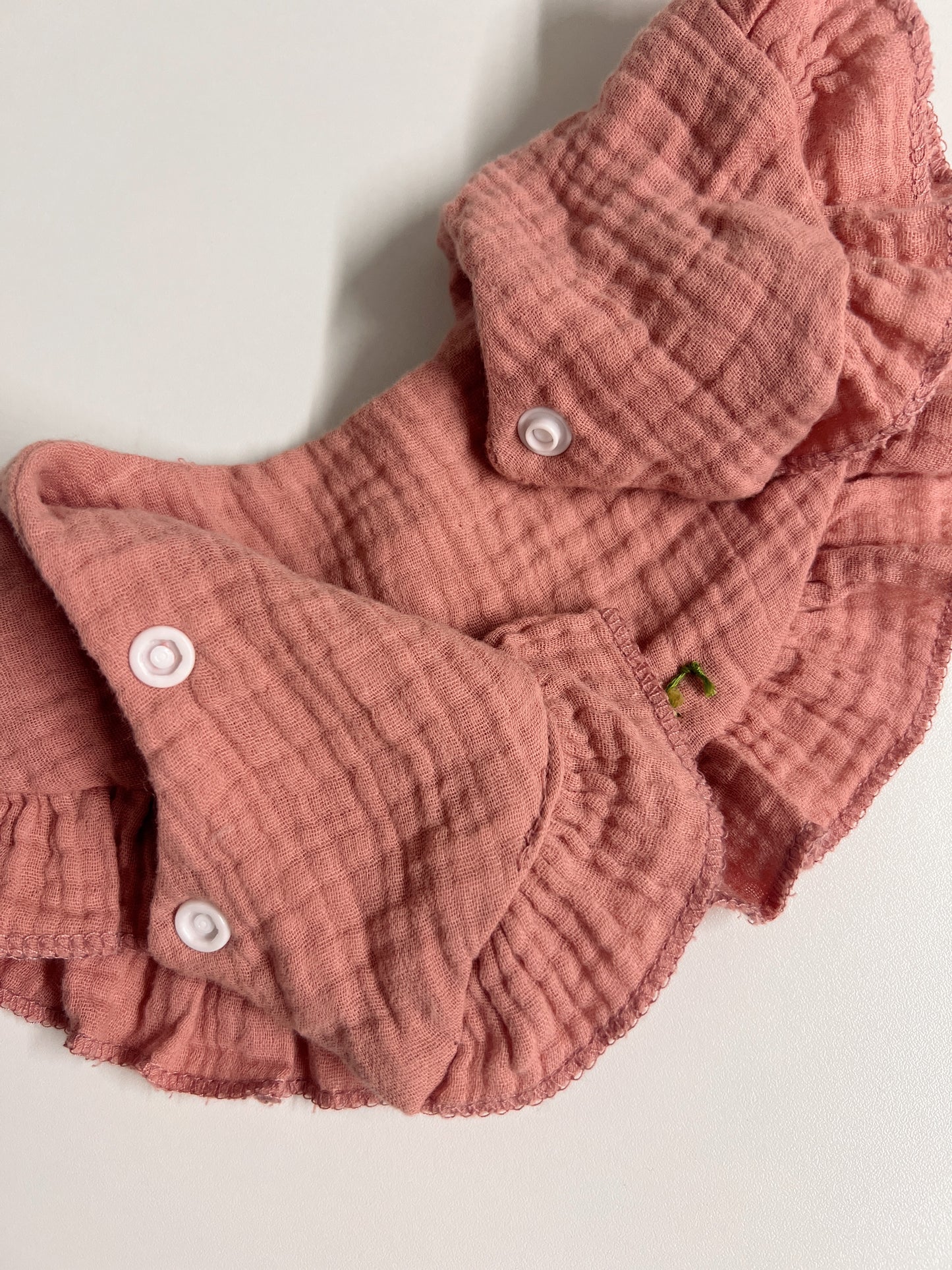 Goose Parade | hand-embroidered muslin bib collar | size adjustable (newborn to toddler)