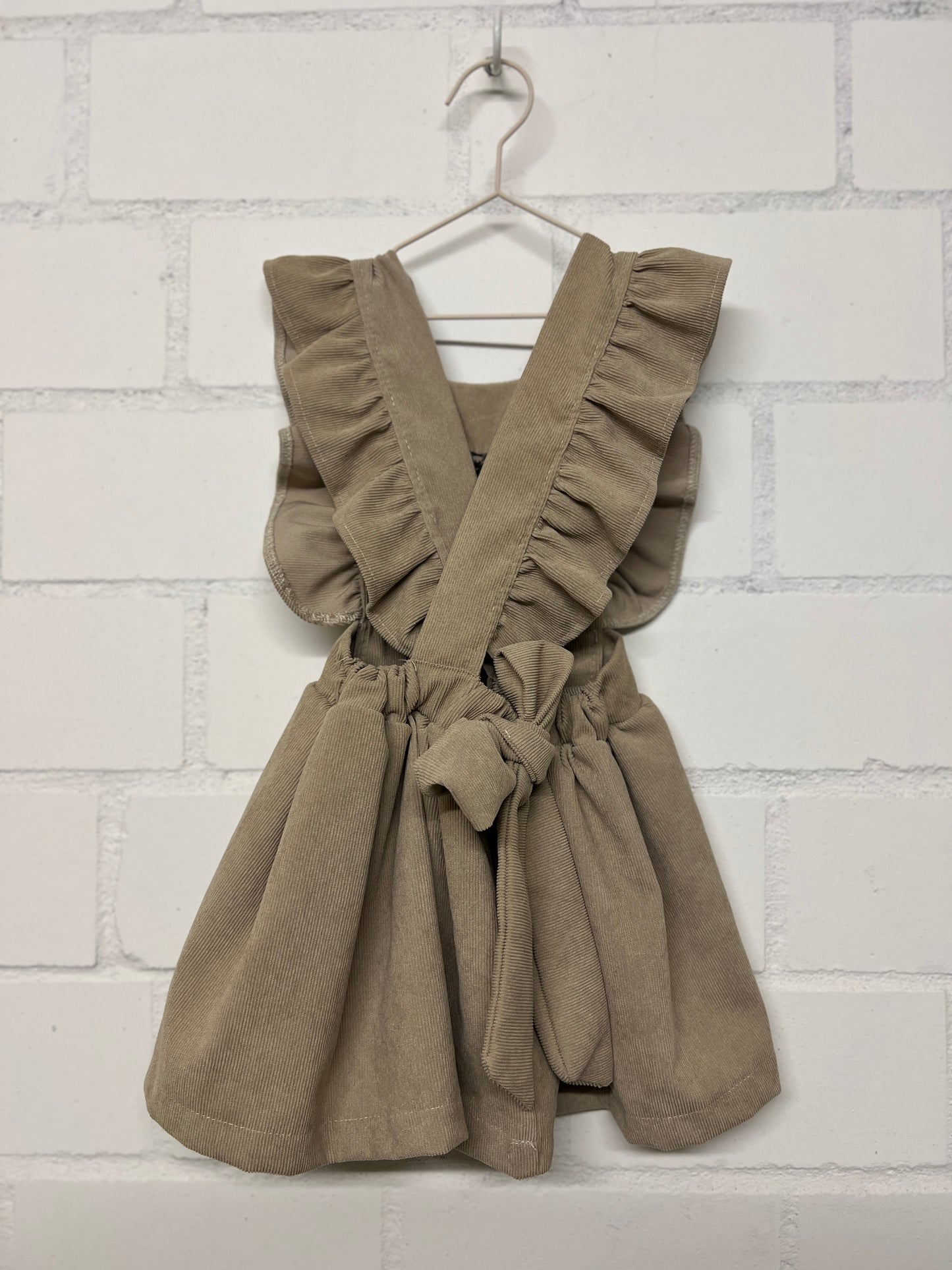 Sweet Hum | Corduroy Dress with Embroidered Bee | 2–3 years