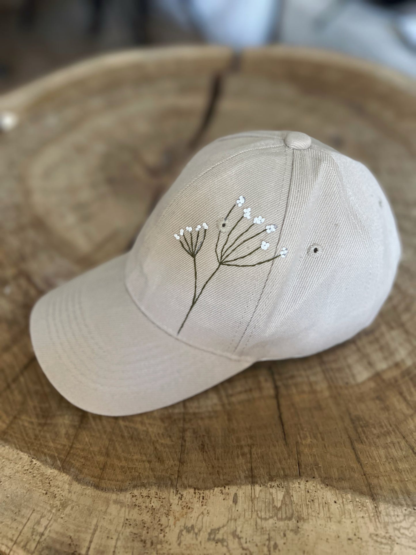 Soft Bloom | Minimal embroidered cap in beige