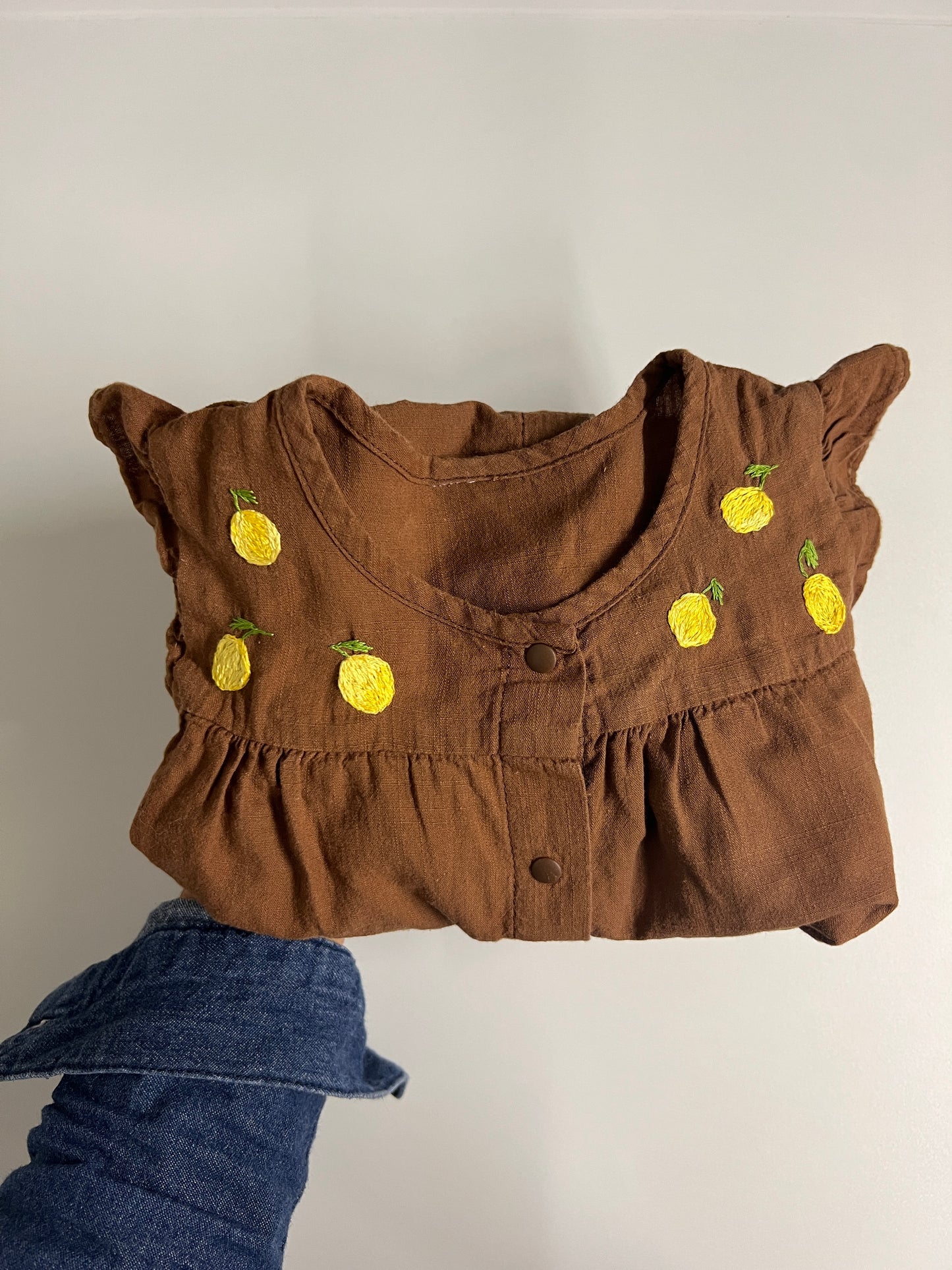 Hand-Embroidered Lemon Romper in Brown | Size 74/86 (9-12 months)