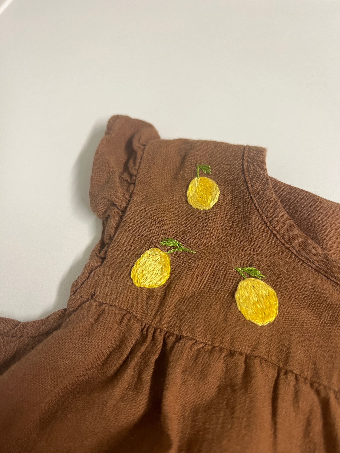 Hand-Embroidered Lemon Romper in Brown | Size 74/86 (9-12 months)