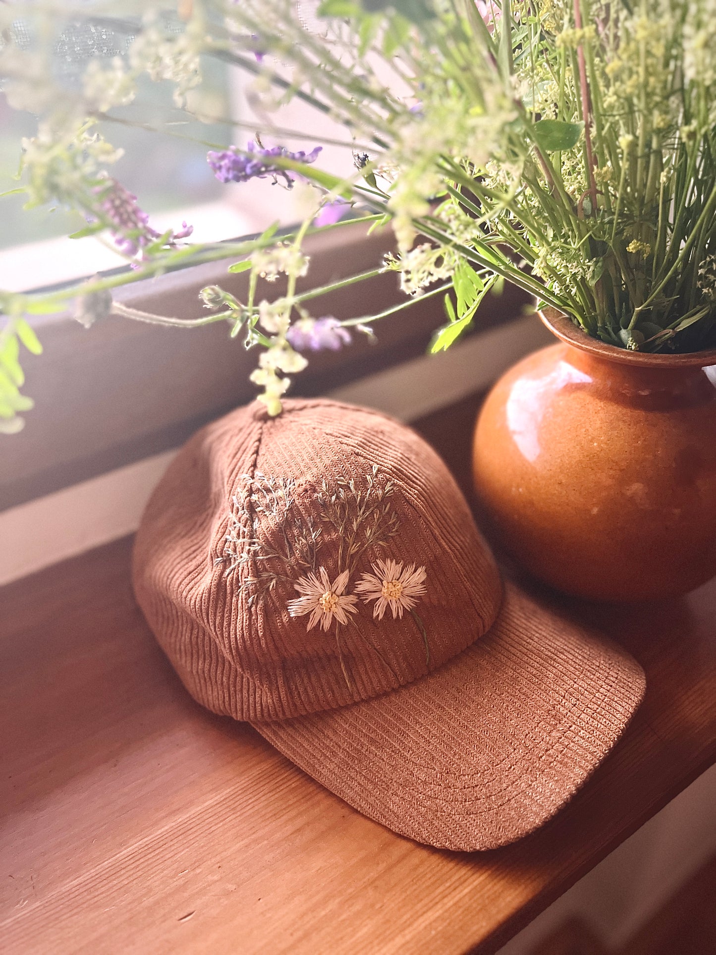 Blooming Brownie - hand-stitched cap