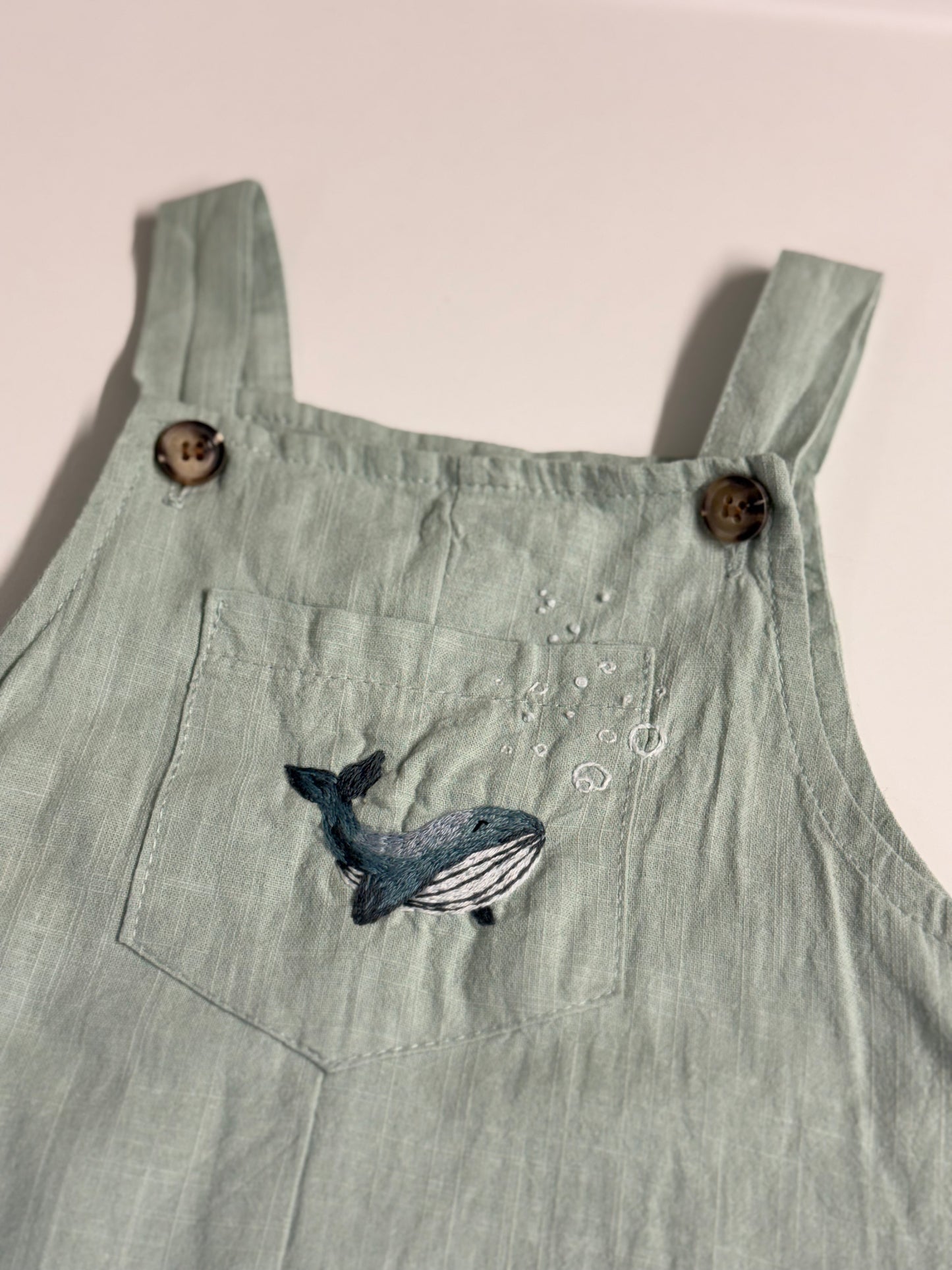 Hand-Embroidered Cotton Romper with Whale – Size 74