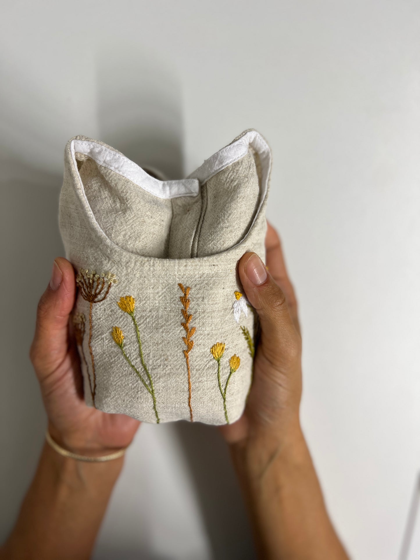 Hand-Embroidered Linen Baby Bodysuit – Natural Beige