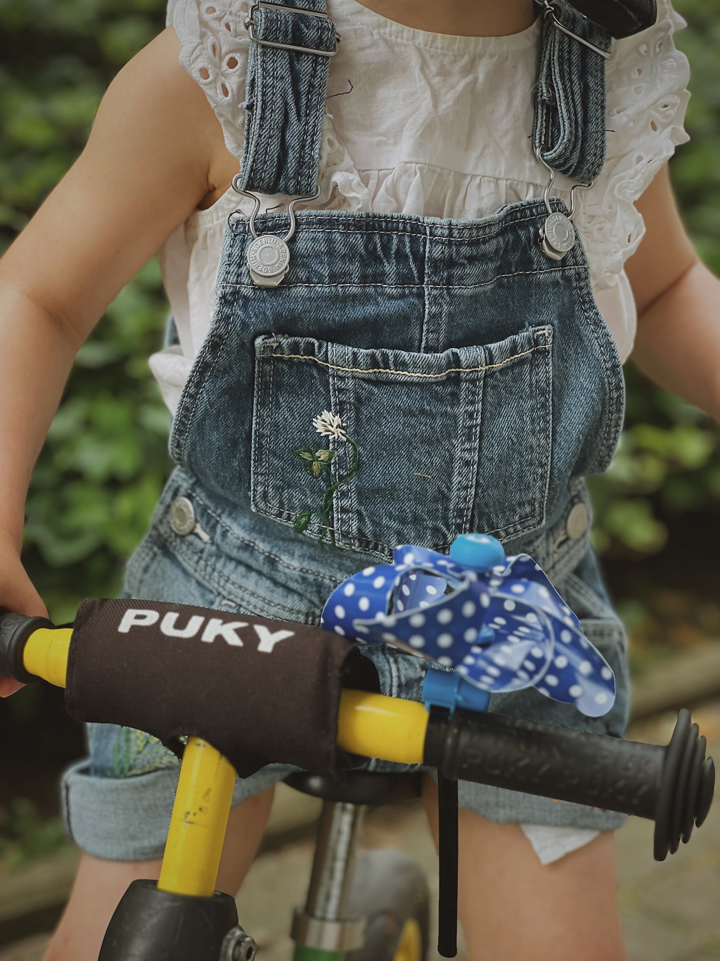 Squirrel in the Pocket | hand-embroidered denim dungarees | size 104 (3–4 years) | one of a kind