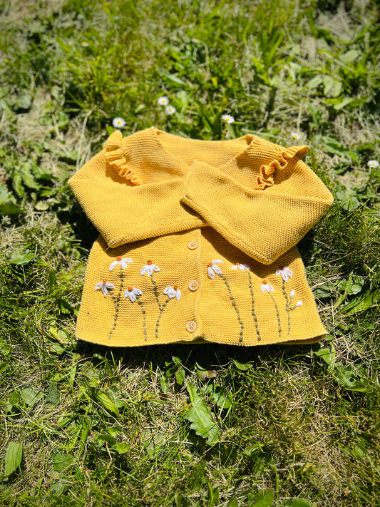 Hand-Embroidered Yellow Baby Sweater with Daisies | 9–12 Months