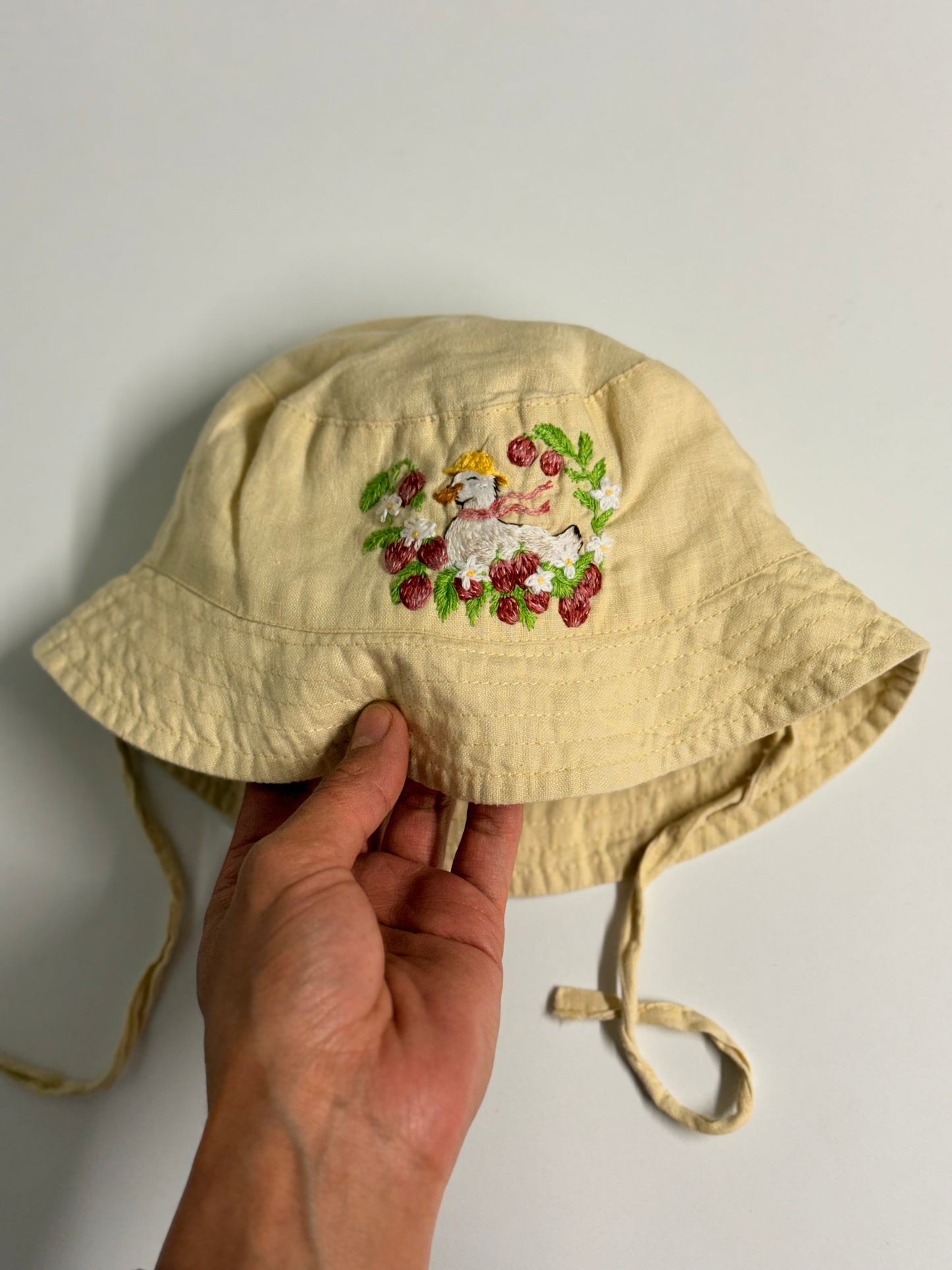 Hand Embroidered Linen Toddler Hat – Duck & Strawberries – 1–2 Years