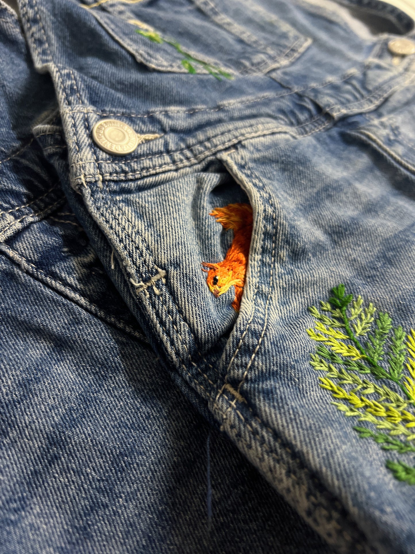 Squirrel in the Pocket | hand-embroidered denim dungarees | size 104 (3–4 years) | one of a kind