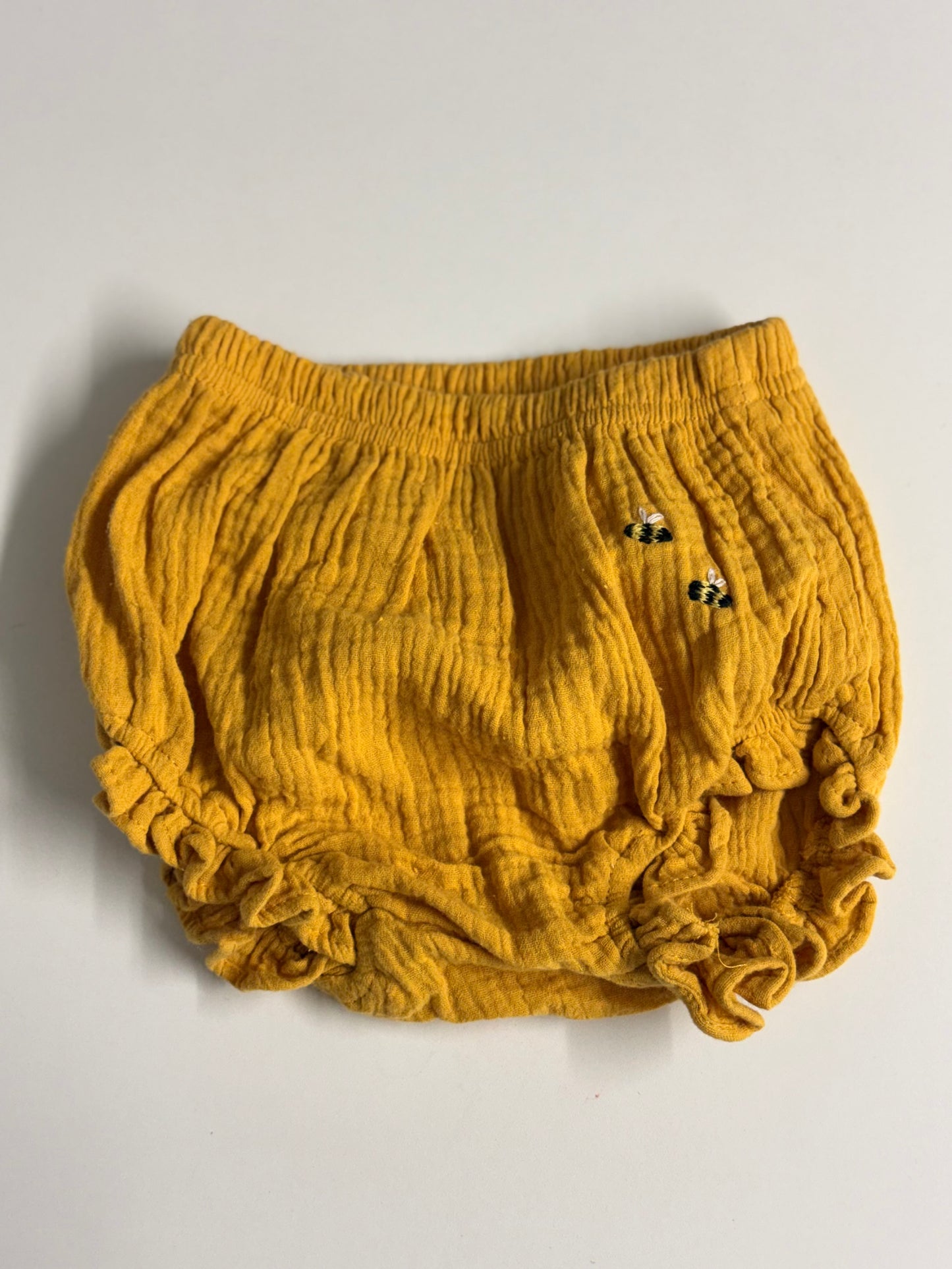 Let it Bee | hand-embroidered muslin  bloomers | size 98/104 (2–4 years)