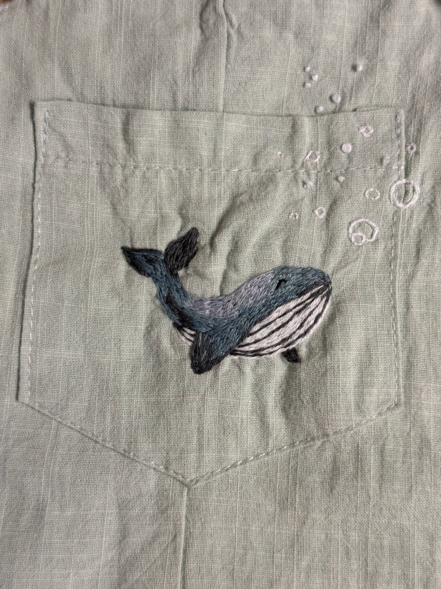 Hand-Embroidered Cotton Romper with Whale – Size 74