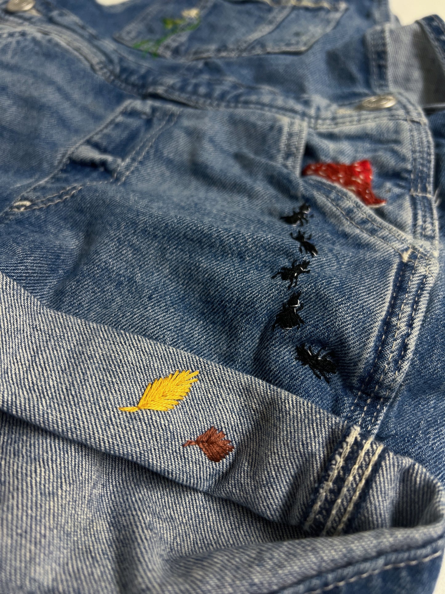 Squirrel in the Pocket | hand-embroidered denim dungarees | size 104 (3–4 years) | one of a kind