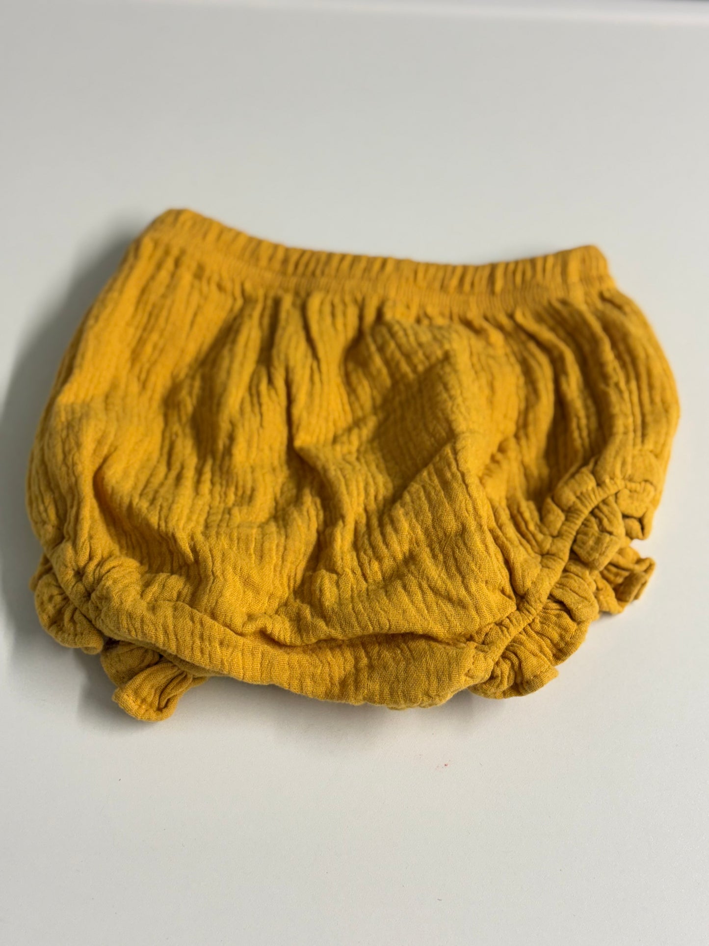 Let it Bee | hand-embroidered muslin  bloomers | size 98/104 (2–4 years)