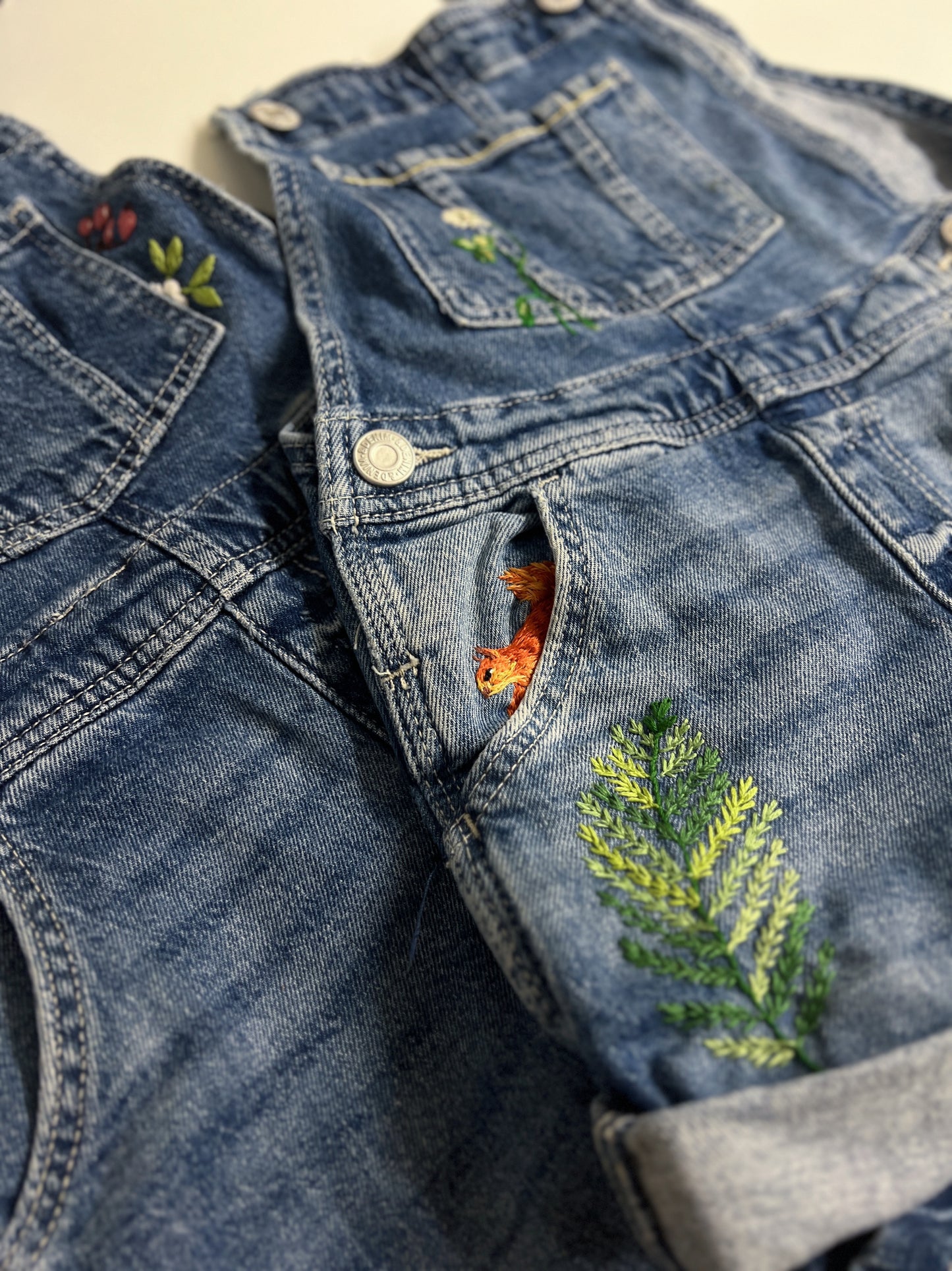 Squirrel in the Pocket | hand-embroidered denim dungarees | size 104 (3–4 years) | one of a kind