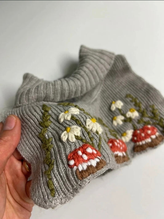 Mushroom Embroidered Kids Neck Warmer | Preloved Knit, One Size (5–6 years)